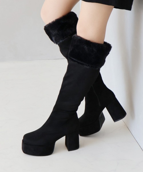 VIVIAN（ヴィヴィアン）の「ふわふわファー厚底プラットフォームロングブーツ（ブーツ・レディース・ベージュ系その他3/ブラック系その他3・S/M/L/LL）」の5枚目の写真