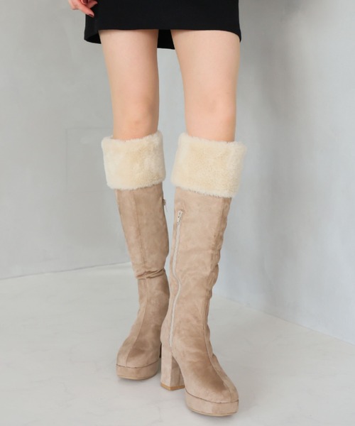 VIVIAN（ヴィヴィアン）の「ふわふわファー厚底プラットフォームロングブーツ（ブーツ・レディース・ベージュ系その他3/ブラック系その他3・S/M/L/LL）」の11枚目の写真