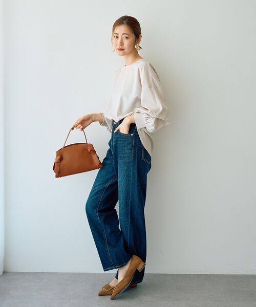 YECCA VECCA（イェッカヴェッカ）の「2wayボリューム袖ブラウス（シャツ/ブラウス・レディース・ライトベージュ/ブルーグリーン/ボルドー/ハウンドトゥース・FREE）」の12枚目の写真