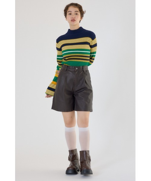 RODEO CROWNS WIDE BOWL（ロデオクラウンズワイドボウル）の「ヴィンテージフェイクレザーハーフパンツ（その他パンツ・レディース・ブラック/ダークグリーン/ブラウン・SMALL/MEDIUM）」の14枚目の写真