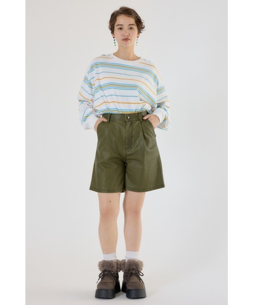 RODEO CROWNS WIDE BOWL（ロデオクラウンズワイドボウル）の「ヴィンテージフェイクレザーハーフパンツ（その他パンツ・レディース・ブラック/ダークグリーン/ブラウン・SMALL/MEDIUM）」の19枚目の写真