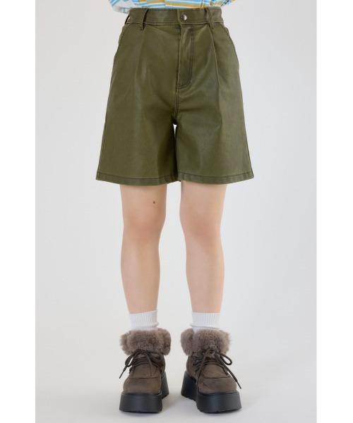 RODEO CROWNS WIDE BOWL（ロデオクラウンズワイドボウル）の「ヴィンテージフェイクレザーハーフパンツ（その他パンツ・レディース・ブラック/ダークグリーン/ブラウン・SMALL/MEDIUM）」の21枚目の写真