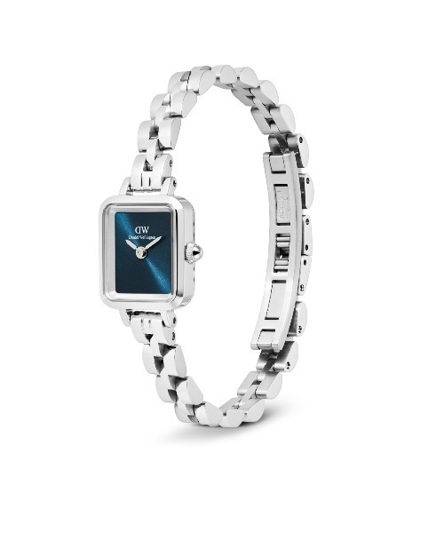 Daniel Wellington(ダニエルウェリントン)の「Quadro Mini 15.4x18.2MM Arch 3-Link レーディス腕時計 シルバー(アナログ腕時計・レディース・シルバー×ブラック/シルバー×ブルー/シルバー・ONESIZE)」の9枚目の写真