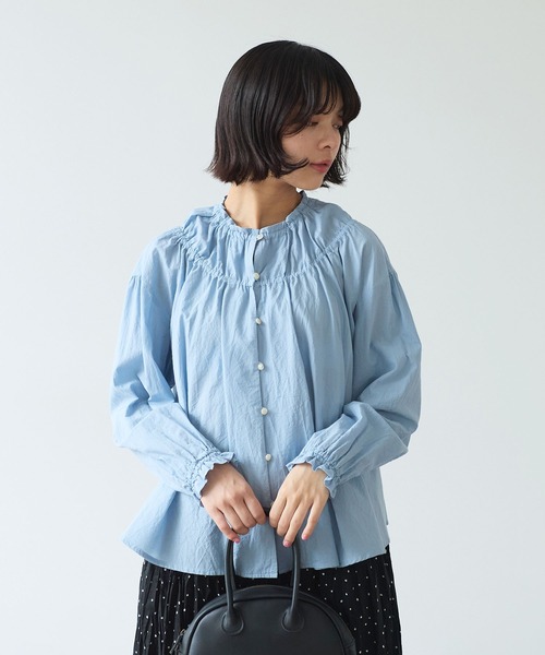 bulle de savon（ビュルデサボン）の「●コットン/シルク ローン ギャザーブラウス（シャツ/ブラウス・レディース・アイボリー/サックスブルー・FREE）」の18枚目の写真