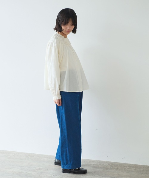 bulle de savon（ビュルデサボン）の「●コットン/シルク ローン ギャザーブラウス（シャツ/ブラウス・レディース・アイボリー/サックスブルー・FREE）」の12枚目の写真