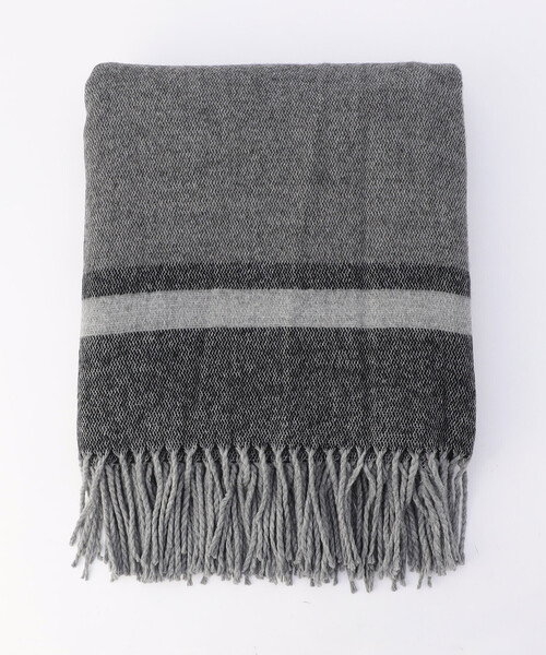 MONO　COMME CA（モノコムサ）の「ボーダー柄 ポンチョストール（ストール/ショール・レディース・グレー/ベージュ・FREE）」の8枚目の写真