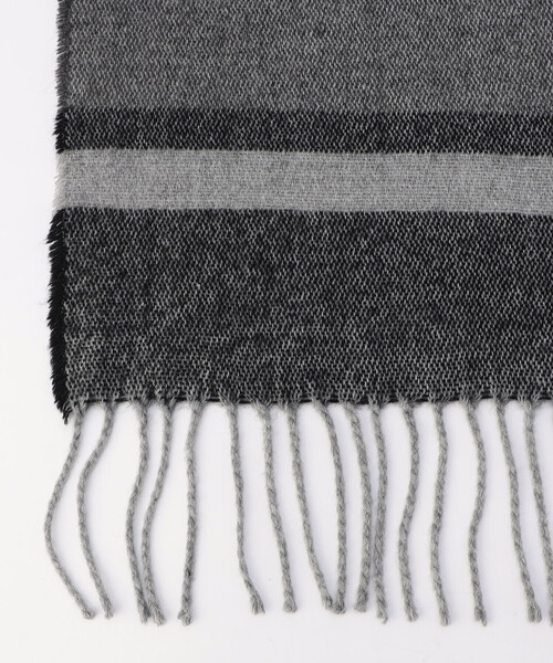 MONO　COMME CA（モノコムサ）の「ボーダー柄 ポンチョストール（ストール/ショール・レディース・グレー/ベージュ・FREE）」の9枚目の写真