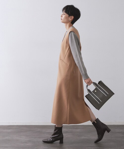 OPAQUE.CLIP（オペークドットクリップ）の「【軽量／2WAY】ラインテープスクエアミドルトートバッグ（トートバッグ・レディース・ベージュ/ブラック/チャコールグレー・00）」の12枚目の写真