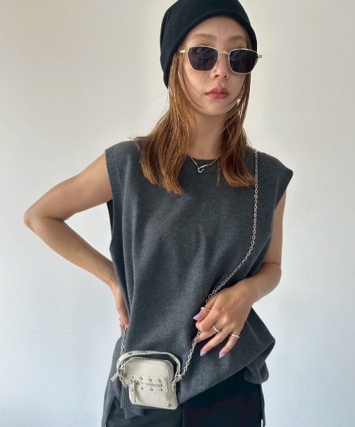 HANNE(アン)の「バックスリットニットベスト(ニット/セーター・レディース・ベージュ/グレー・FREE)」の19枚目の写真