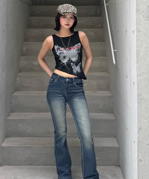 ZIPPER CLUB(ZIPPER CLUB ジッパークラブ)の「アシンメトリーバタフライトップス(Tシャツ/カットソー・レディース・ブラック/ホワイト・LARGE/MEDIUM/SMALL)」の4枚目の写真