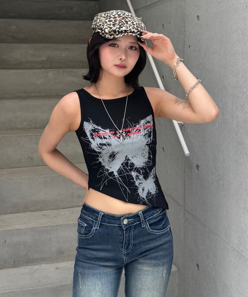 ZIPPER CLUB(ZIPPER CLUB ジッパークラブ)の「アシンメトリーバタフライトップス(Tシャツ/カットソー・レディース・ブラック/ホワイト・LARGE/MEDIUM/SMALL)」の8枚目の写真
