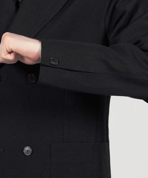 TOMORROWLAND （トゥモローランド）の「ウールリネンコットン ダブルブレステッド 4Bジャケット（テーラードジャケット・メンズ・ブラック/グレー・L/M/S/XS）」の11枚目の写真