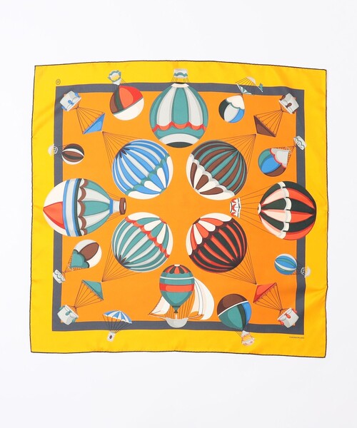 TOMORROWLAND （トゥモローランド）の「Atelier TOMORROWLAND BALLON シルクスカーフ（バンダナ/スカーフ・レディース・ライトベージュ/オレンジ系その他・FREE）」の4枚目の写真