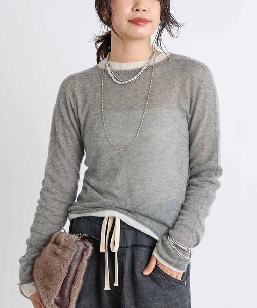 RIVE DROITE（リヴドロワ）の「【ニュアンスをプラス】カシミヤ混ウールシアークルーニット（ニット/セーター・レディース・グレー/オフホワイト/ピンク・FREE）」の2枚目の写真