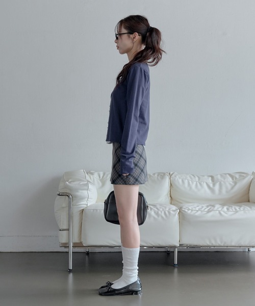 UNE MANSION(ユヌマンション)の「ベルトフープアーガイルチャックミニスカート(スカート・レディース・ネイビー/カーキ・SMALL/MEDIUM)」の5枚目の写真