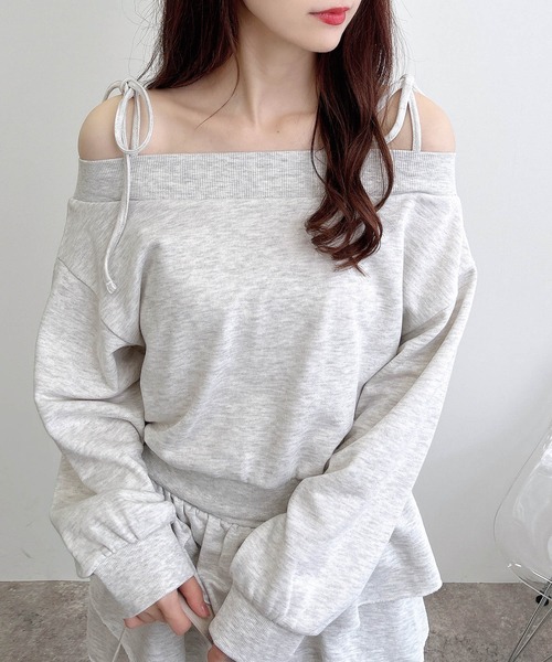 INGNI（イング）の「肩リボンオフショルスウェットトップス(セットアップ対応)（スウェット・レディース・グレー/ブラック/オートミール/ブラウン・M）」の8枚目の写真