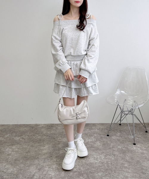 INGNI（イング）の「肩リボンオフショルスウェットトップス(セットアップ対応)（スウェット・レディース・グレー/ブラック/オートミール/ブラウン・M）」の11枚目の写真