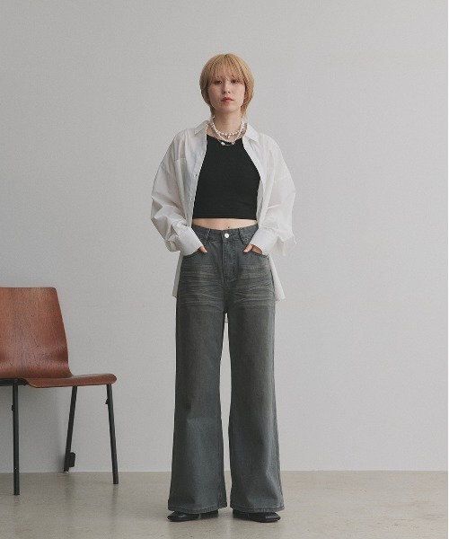 ad thie(アドティエ)の「ヴィンテージライク グラデーションデニムパンツ(デニムパンツ・レディース・ブラック/カーキ・MEDIUM/LARGE)」の3枚目の写真