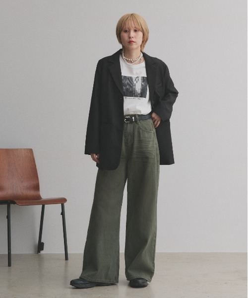 ad thie(アドティエ)の「ヴィンテージライク グラデーションデニムパンツ(デニムパンツ・レディース・ブラック/カーキ・MEDIUM/LARGE)」の16枚目の写真