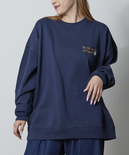 FREAK'S STORE（フリークスストア）の「限定展開 リラックスフィット ロープ刺繍デザイン バックプリント クルーネック スウェット / Rapt（スウェット・メンズ・チャコールグレー/ベージュ/ネイビー/グレー・SMALL/LARGE/MEDIUM）」の16枚目の写真