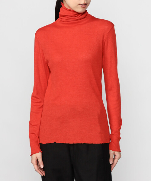 TICCA（ティッカ）の「TICCA | ウールシルク ボトルネックプルオーバー WOMEN（Tシャツ/カットソー・レディース・アイボリー/ブルー/レッド/ネイビー・F）」の9枚目の写真