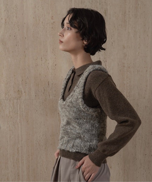 lawgy（ラウジー）の「simple polo rafu knit pullover / シンプルポロラフニットプルオーバー（ニット/セーター・レディース・ヘザーグレー/ブラック/ホワイト/ピンク/ダークブラウン/レッド・FREE）」の16枚目の写真