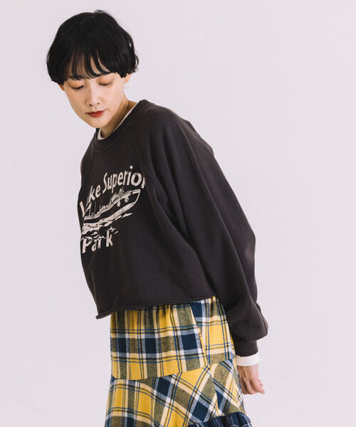 Freada（フリーダ）の「Freada/フリーダ グランジ カットオフ 短丈スウェット（スウェット・レディース・ブラック/ホワイト/グレー・ONE SIZE）」の19枚目の写真