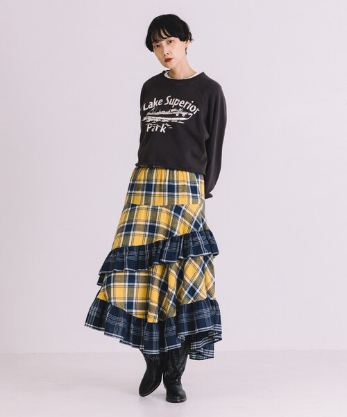 Freada（フリーダ）の「Freada/フリーダ グランジ カットオフ 短丈スウェット（スウェット・レディース・ブラック/ホワイト/グレー・ONE SIZE）」の20枚目の写真