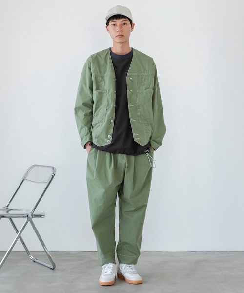 sneeuw(スニュウ)の「タックドローパンツ(その他パンツ・レディース・ホワイト/グリーン・1/3)」の6枚目の写真