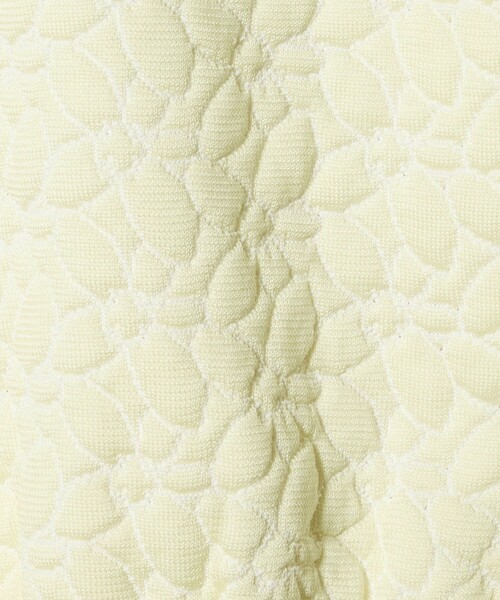 WRAPINKNOT（ラッピンノット）の「＜WRAPINKNOT＞フラワー キルト プルオーバー ニット（ニット/セーター・レディース・オフホワイト/ネイビー・0）」の10枚目の写真