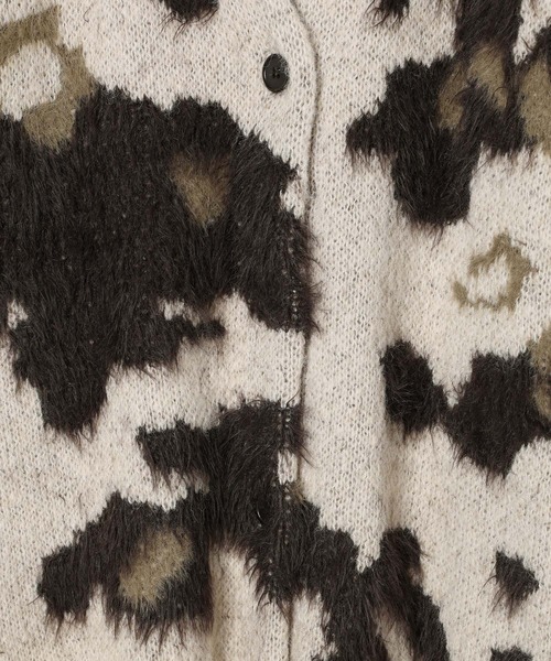 LEPSIM(レプシィム)の「5ゲージ柄シャギーVカーディガン 606406(カーディガン/ボレロ・レディース・ブラウン/ライトベージュ/グレー/ブルー/ブラウン系その他/カーキ・FREE)」の13枚目の写真