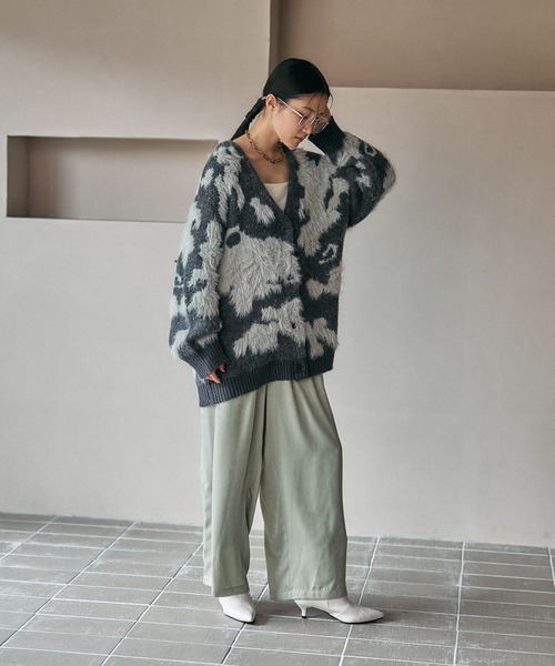 LEPSIM(レプシィム)の「5ゲージ柄シャギーVカーディガン 606406(カーディガン/ボレロ・レディース・ブラウン/ライトベージュ/グレー/ブルー/ブラウン系その他/カーキ・FREE)」の21枚目の写真