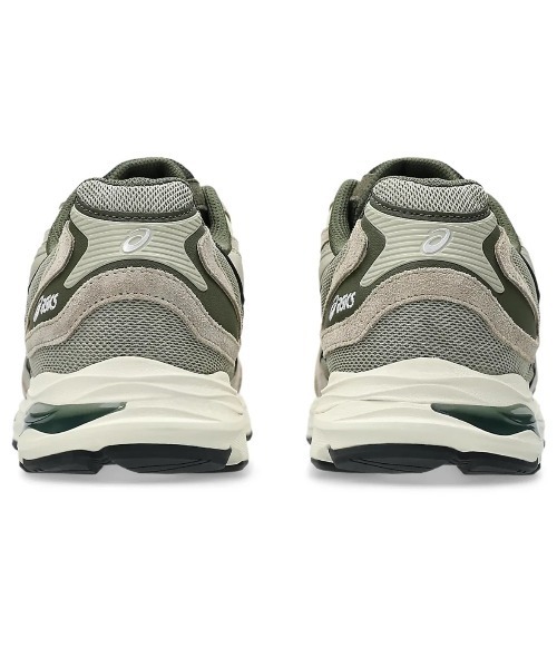 ASICS(アシックス)の「ASICS GEL-K1011(アシックス ゲル-K1011)(スニーカー・メンズ・ベージュ系/ブラック系・23cm/29cm/25.5cm/26cm/26.5cm/27cm/27.5cm/28cm/28.5cm/23.5cm/24cm/24.5cm/25cm)」の14枚目の写真