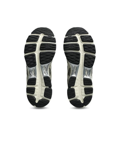 ASICS(アシックス)の「ASICS GEL-K1011(アシックス ゲル-K1011)(スニーカー・メンズ・ベージュ系/ブラック系・23cm/29cm/25.5cm/26cm/26.5cm/27cm/27.5cm/28cm/28.5cm/23.5cm/24cm/24.5cm/25cm)」の16枚目の写真