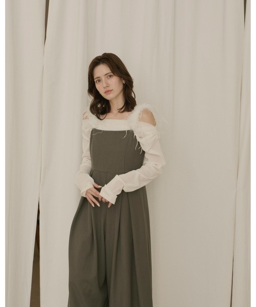 NOTREemor（ノートルエモア）の「shoulder fur all in one（ワンピース・レディース・キナリ/ダークブラウン・SMALL/MEDIUM）」の6枚目の写真