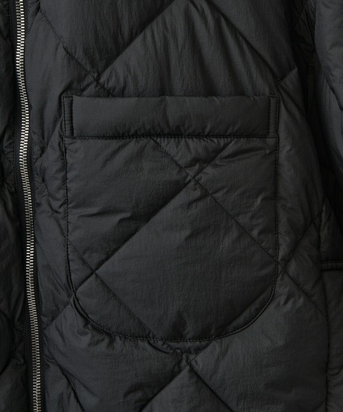 IENKI IENKI（イエンキイエンキ）の「【IENKI IENKI】BLAZE JACKET MAN　ホワイトグースダウン/防水・防風機能付き（ダウンジャケット/コート・メンズ・ブラック/カーキ・M/L）」の19枚目の写真