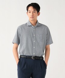 BEAMS HEART | シアサッカー バタフライプリント カッタウェイカラー シャツ 26SS(シャツ/ブラウス)