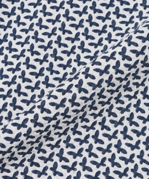 BEAMS HEART（ビームスハート）の「シアサッカー バタフライプリント カッタウェイカラー シャツ 26SS（シャツ/ブラウス・メンズ・ネイビー・X-LARGE/SMALL/LARGE/MEDIUM）」の4枚目の写真