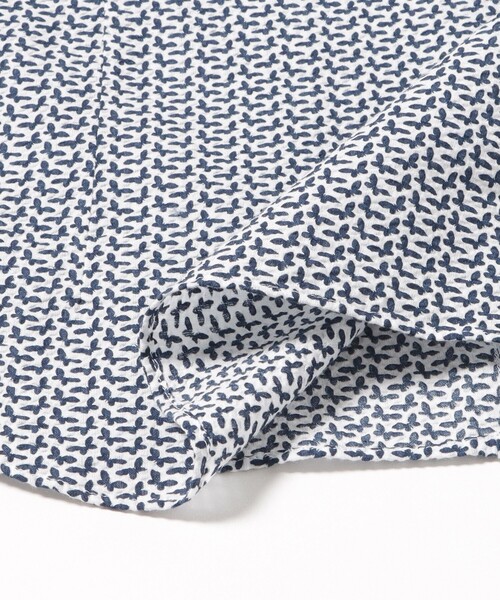 BEAMS HEART（ビームスハート）の「シアサッカー バタフライプリント カッタウェイカラー シャツ 26SS（シャツ/ブラウス・メンズ・ネイビー・X-LARGE/SMALL/LARGE/MEDIUM）」の5枚目の写真