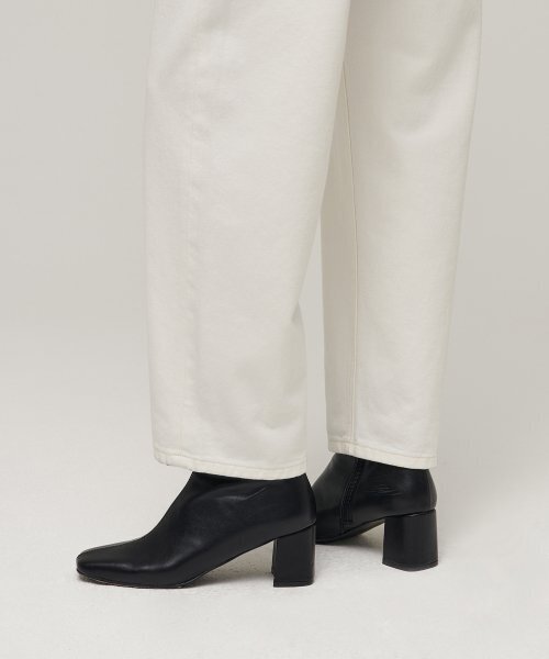 MUSINSA STANDARD WOMAN（ムシンサスタンダードウーマン）の「ウィメンズリラックスマムフィットデニムパンツ[クリーム]（デニムパンツ・レディース・その他・30/24/26/27）」の7枚目の写真