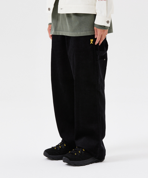Wacky WiLLy(ワッキーウィリー)の「コーデュロイカーペンターパンツブラック(その他パンツ・レディース・その他・SMALL/MEDIUM/LARGE)」の1枚目の写真