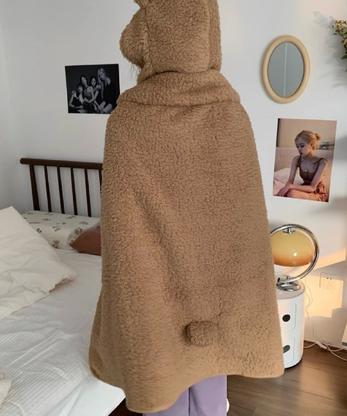 Made in I（メイドインアイ）の「Teddy Bear あったか着るブランケット（ブランケット・レディース・ベージュ/ホワイト/ブラウン・FREE）」の20枚目の写真