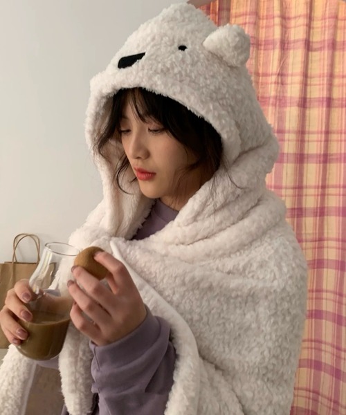 Made in I（メイドインアイ）の「Teddy Bear あったか着るブランケット（ブランケット・レディース・ベージュ/ホワイト/ブラウン・FREE）」の13枚目の写真