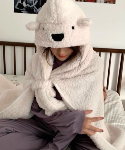 Made in I（メイドインアイ）の「Teddy Bear あったか着るブランケット（ブランケット・レディース・ベージュ/ホワイト/ブラウン・FREE）」の14枚目の写真