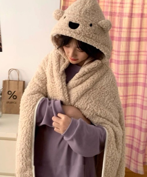 Made in I（メイドインアイ）の「Teddy Bear あったか着るブランケット（ブランケット・レディース・ベージュ/ホワイト/ブラウン・FREE）」の11枚目の写真