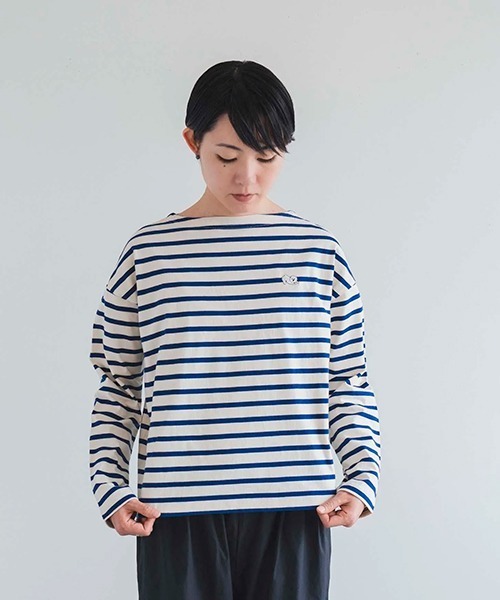 MAMBO(マンボ)の「MAMBO ボーダーボートネック(Tシャツ/カットソー・レディース・ネイビー・MEDIUM)」の1枚目の写真