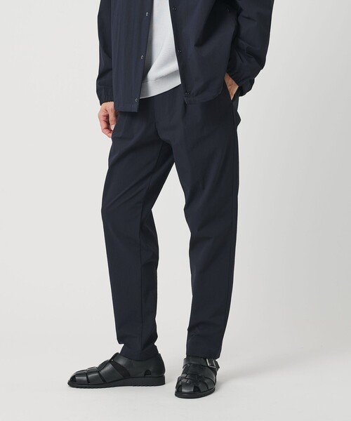 BEAUTY&YOUTH UNITED ARROWS（ビューティーアンドユースユナイテッドアローズ）の「360°MASTER 1プリーツ テーパード イージーパンツ NO.5 セットアップ対応 撥水 ストレッチ ウォッシャブル（その他パンツ・メンズ・ネイビー・S/M/L/XL）」の8枚目の写真