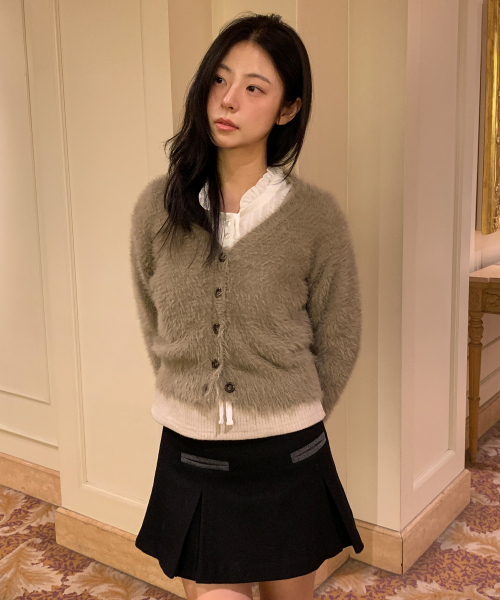 ヘアリー深Vネックカーディガン（カーキブラウン）（カーディガン 