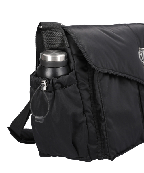 SSRL（シエスタ ロイヤル レーベル）の「Raven Oblique Messenger Bag / Black（メッセンジャーバッグ・レディース・その他・OS）」の7枚目の写真
