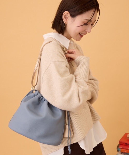 AMERICAN HOLIC(アメリカンホリック)の「【ZOZO限定】3WAY巾着ショルダーバッグ(ショルダーバッグ・レディース・グレイッシュベージュ/ブラック/ブルー・FREE)」の17枚目の写真
